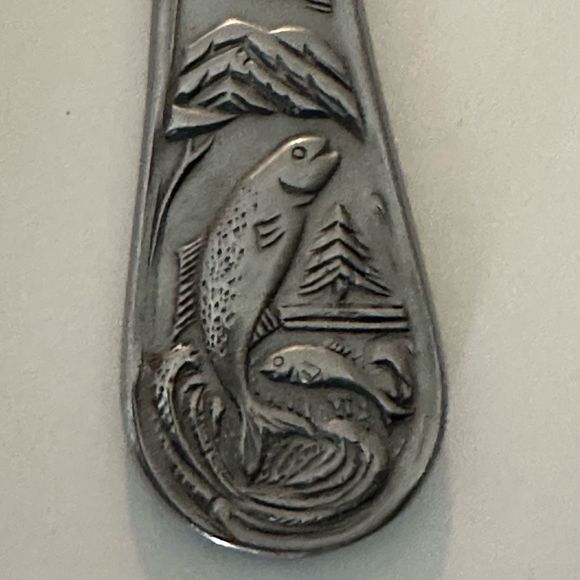 Cambridge Fish/Bass Stainless Flatware Silverware Old Stock - Picture 11 of 13